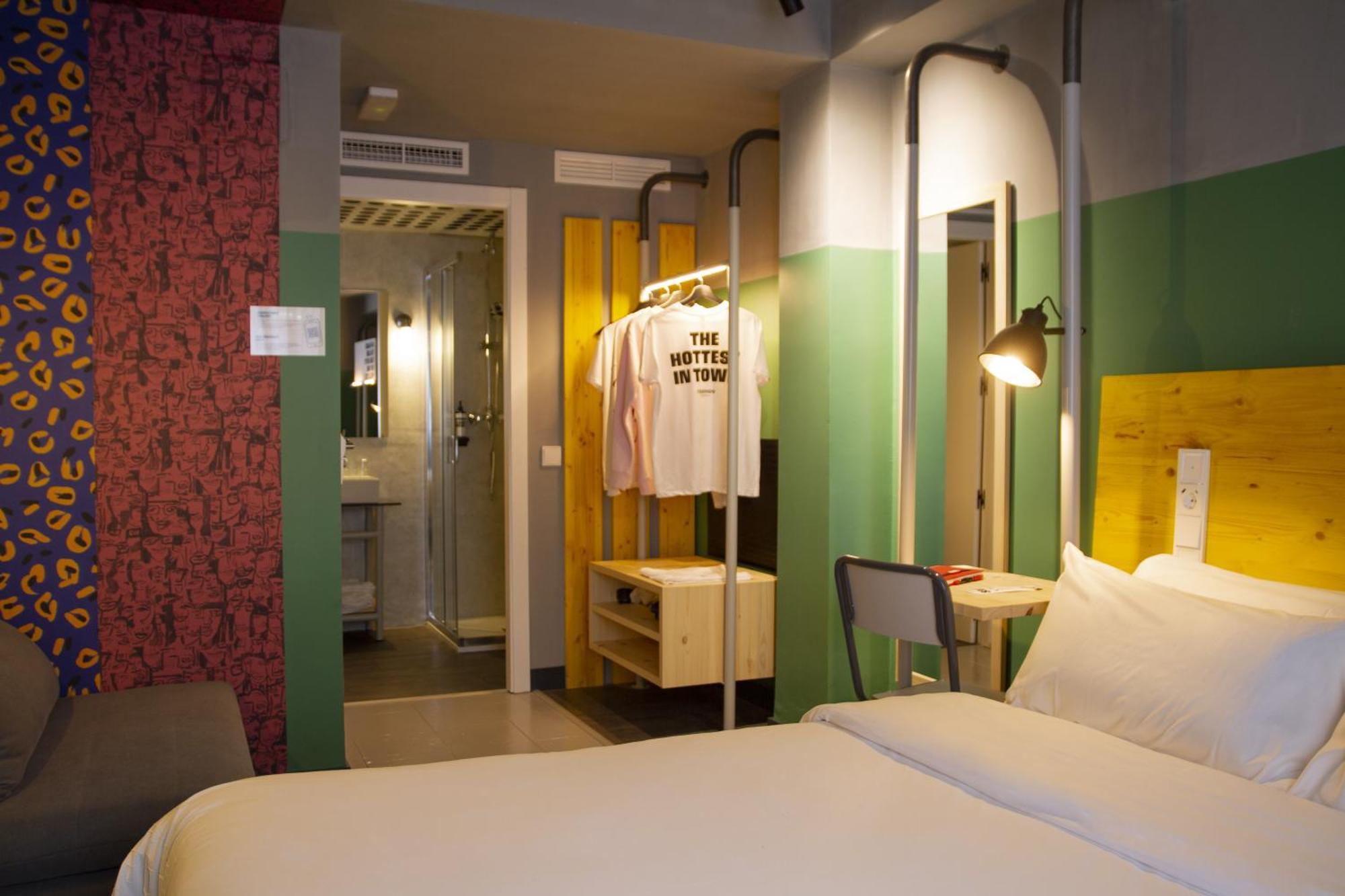 Room00 Valencia Hostel Екстериор снимка