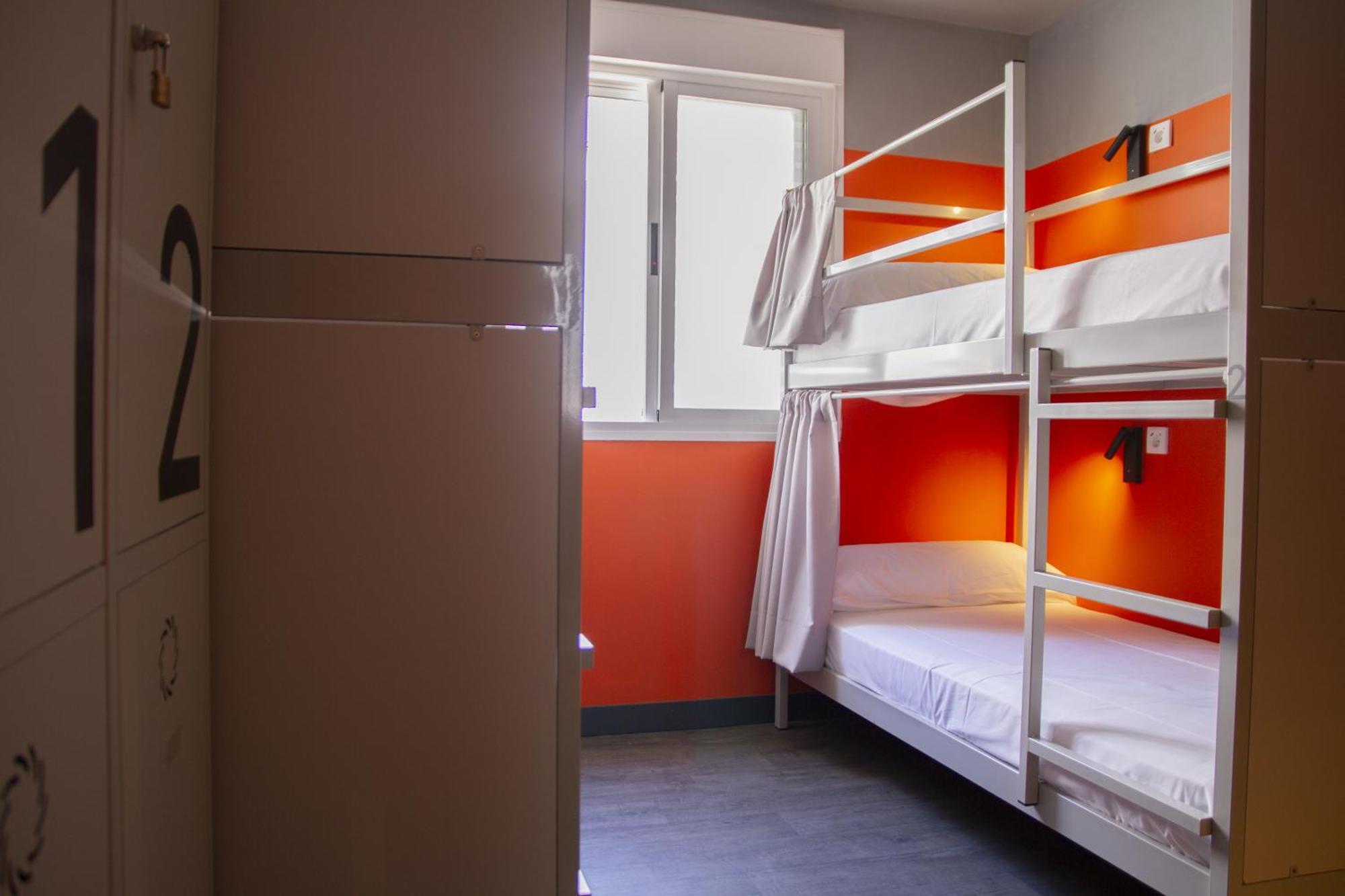 Room00 Valencia Hostel Екстериор снимка